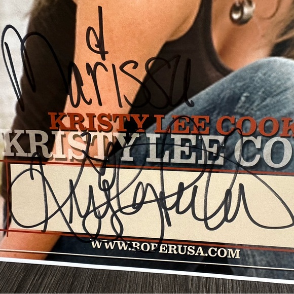 Kristy Lee cook autographed poster - like new condition - Picture 2 of 2